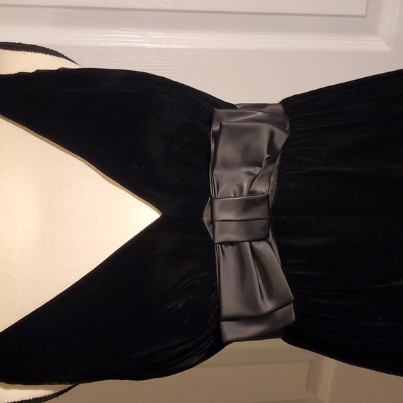 Vintage crushed velvet evening dress - Picture 2 of 12